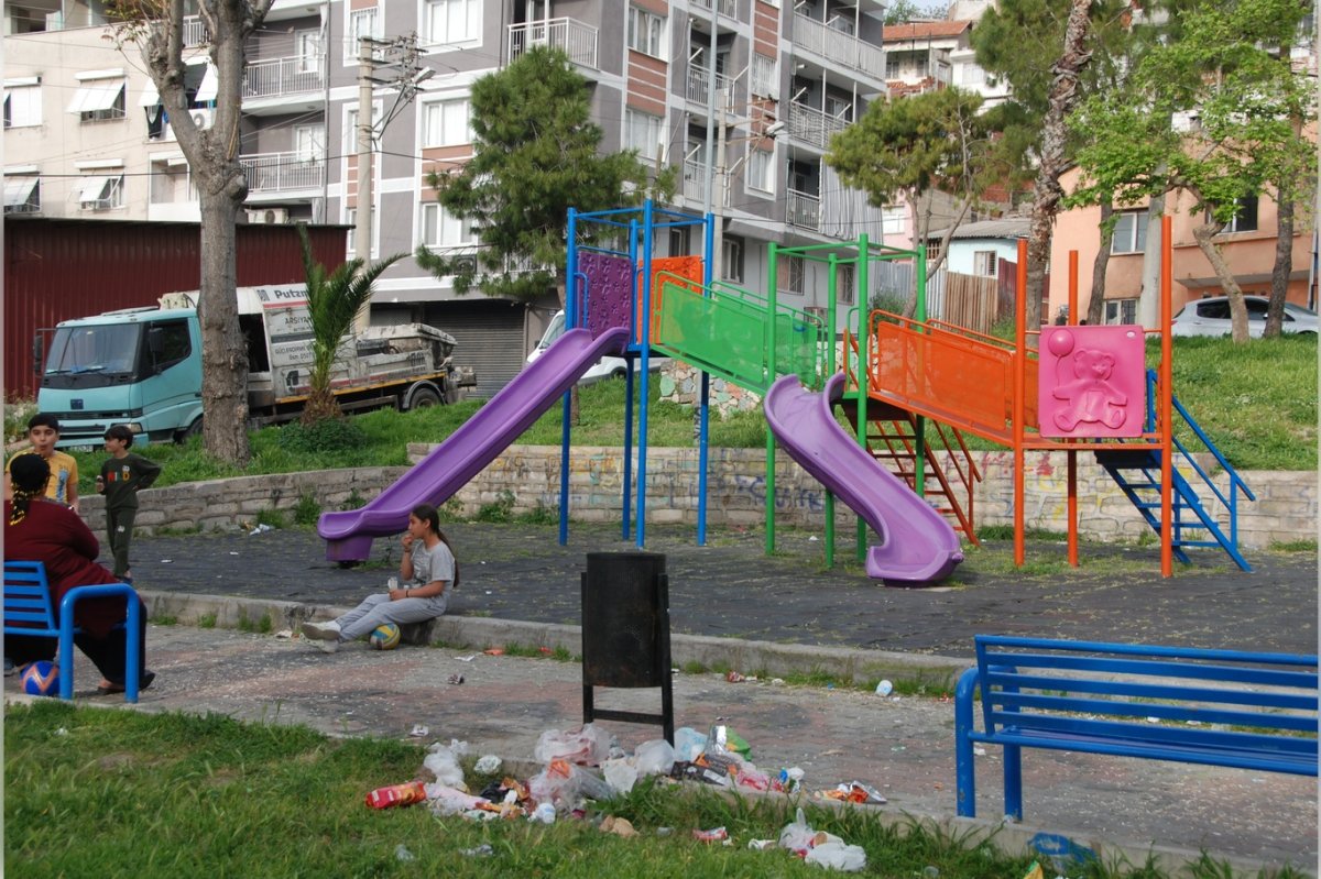 İzmir’de çocuklar bakımsız park için konuştu: Oyun oynayamıyoruz