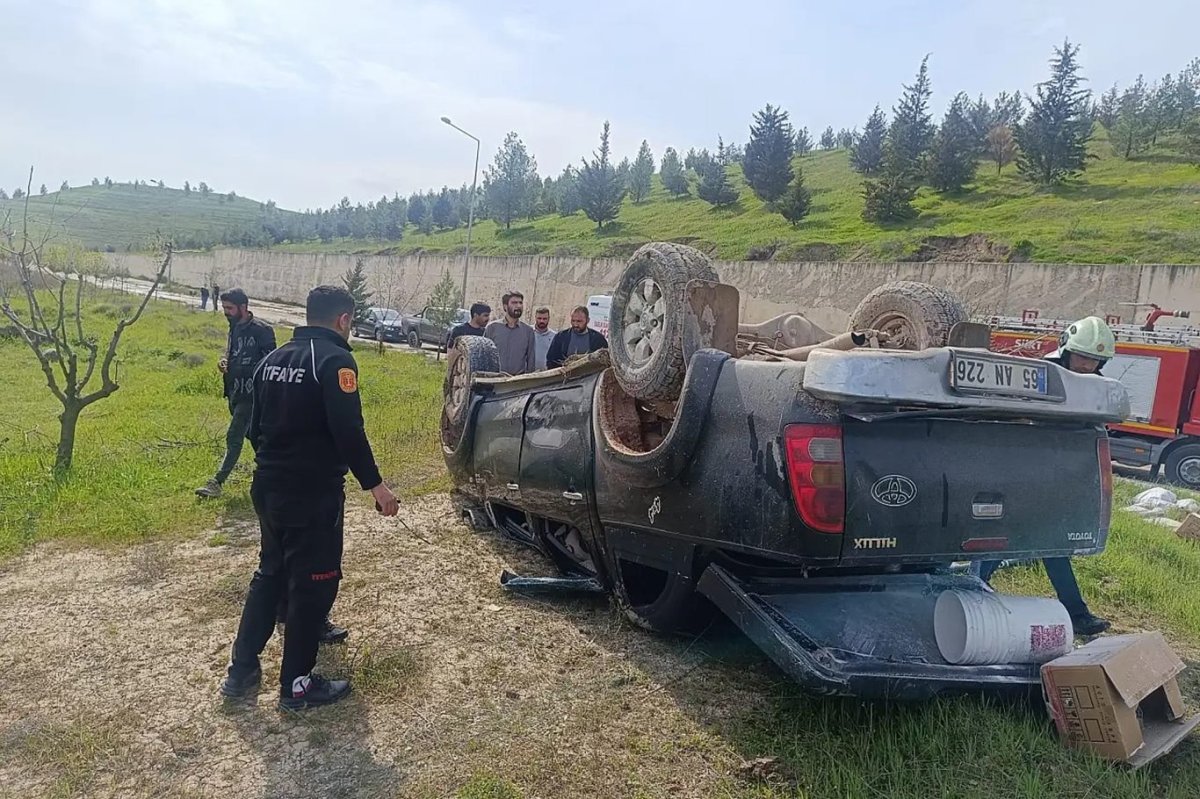 Siirt'te otomobil takla attı: 1 yaralı