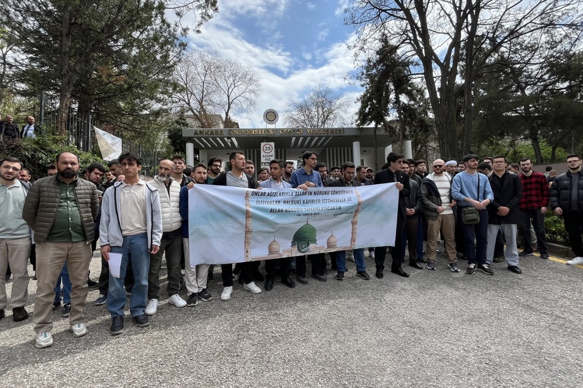 Öğrenci topluluklarından Ankara Üniversitesi’nde İslami değerlere hakarete tepki