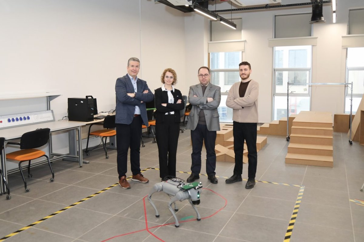 TÜBİTAK destekli proje ile öğrencilere robot köpeklerle robotik teknoloji öğretilecek