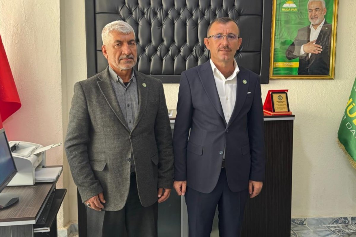 HÜDA PAR İdil ilçe başkanlığında görev değişimi