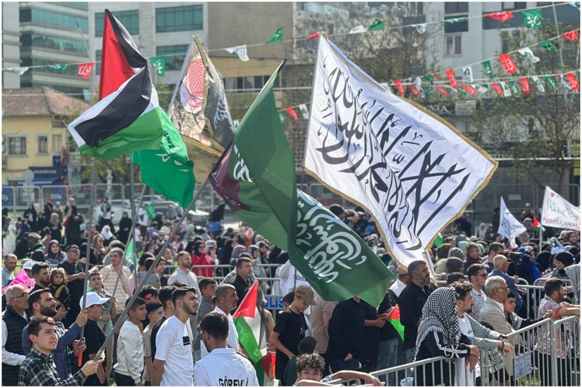 Adanalılar Mevlid-i Nebi etkinliği için alana akın ediyor