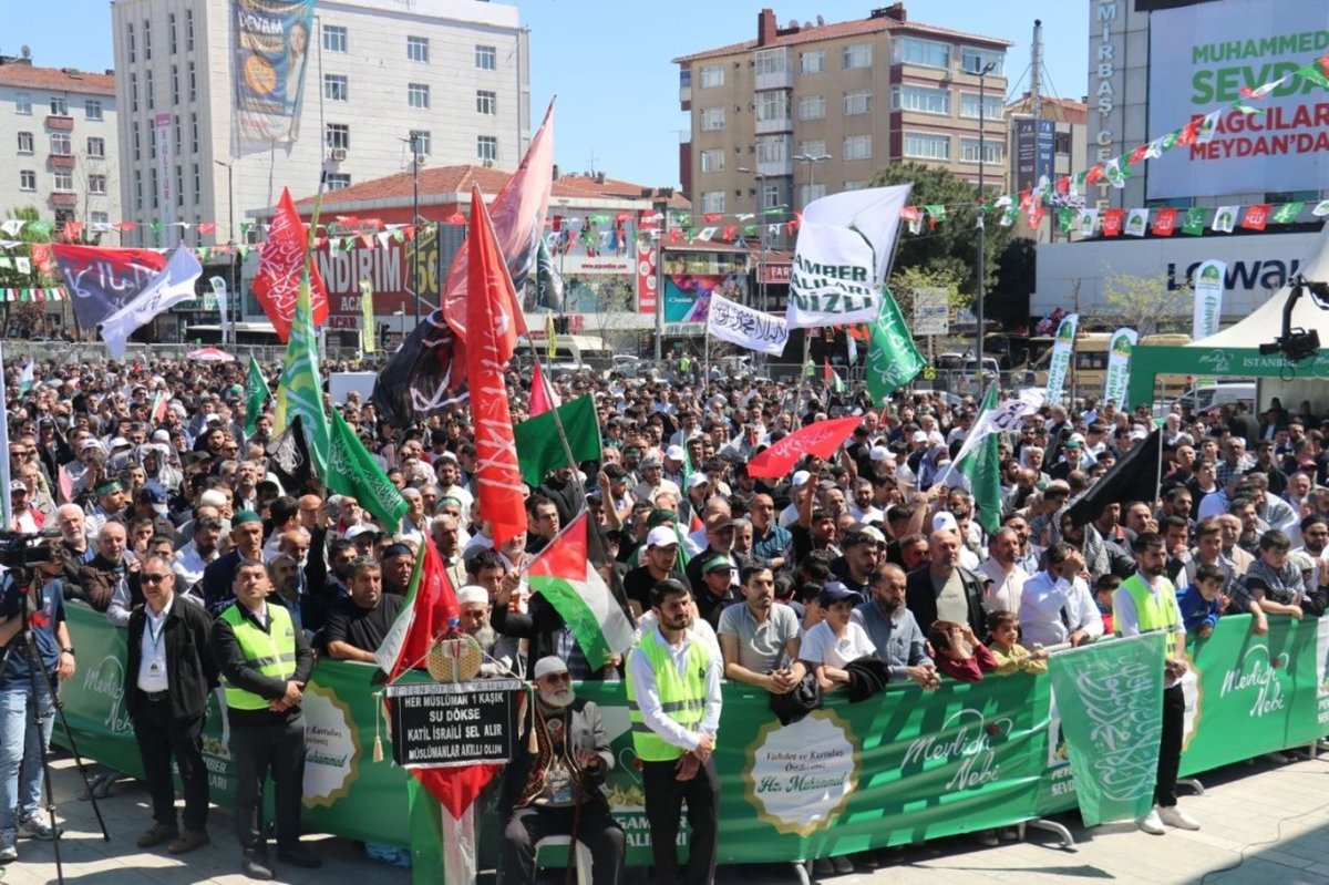 İstanbul'da Mevlid-i Nebi mesajı okundu: Peygamber'in mücadelesindeki kararlılığı her Müslüman kuşanmalı