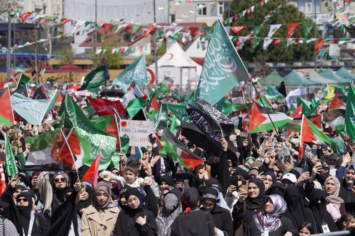 İstanbul'daki Mevlid-i Nebi etkinliği önemli mesajlarla son buldu