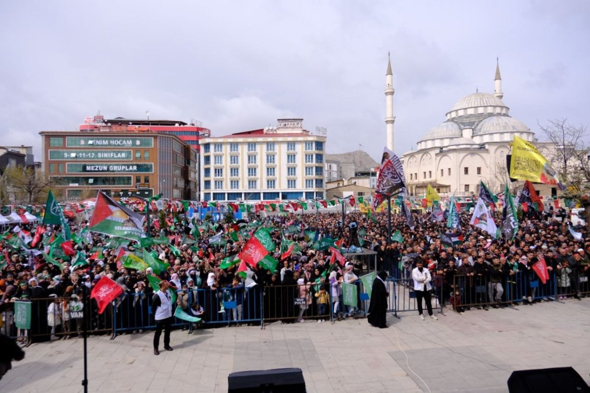 Molla Emrullah: Müslümanlar Allah’ın dininin hâkimiyeti için mücadele etmeli