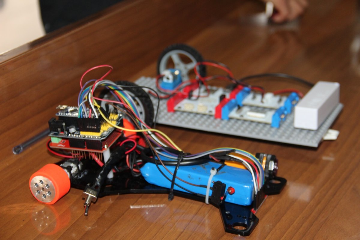 Batman'da "Yediiki Robot ve Teknoloji Yarışması" başladı