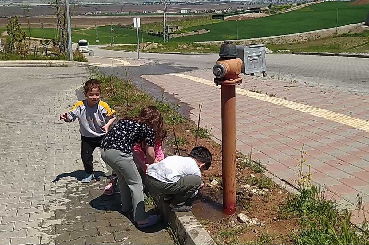 Ciğerlo TOKİ sakinlerinden BASKİ'ye tepki: Bir yıldan fazladır onarılmayan su patlakları var