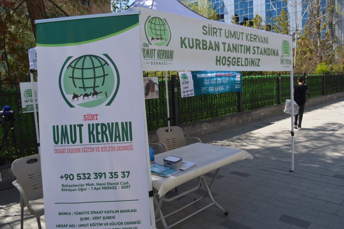 Siirt Umut Kervanı’ndan kurban standı: Hem yurt içi hem yurt dışında kesimler yapıyoruz