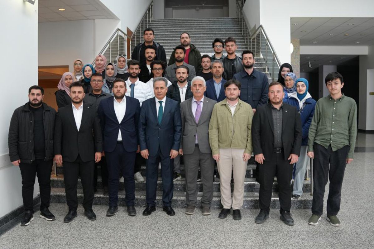 İnönü Üniversitesi Rektörü Akpolat: Dijital çağ gerçekten baş döndürücü bir hızla ilerliyor