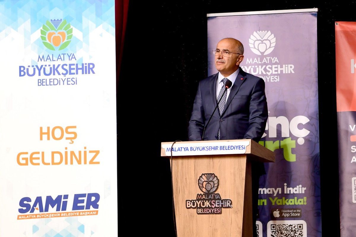 Malatya'da "Savunma Sanayii Üzerine" gençlik buluşması
