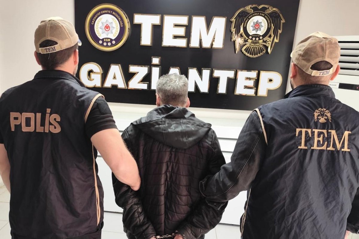 Gaziantep'te kırmızı bültenle aranan 2 DAİŞ üyesi yakalandı