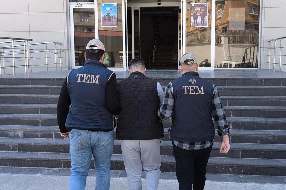 Gaziantep'te kırmızı bültenle aranan 2 DAİŞ üyesi yakalandı