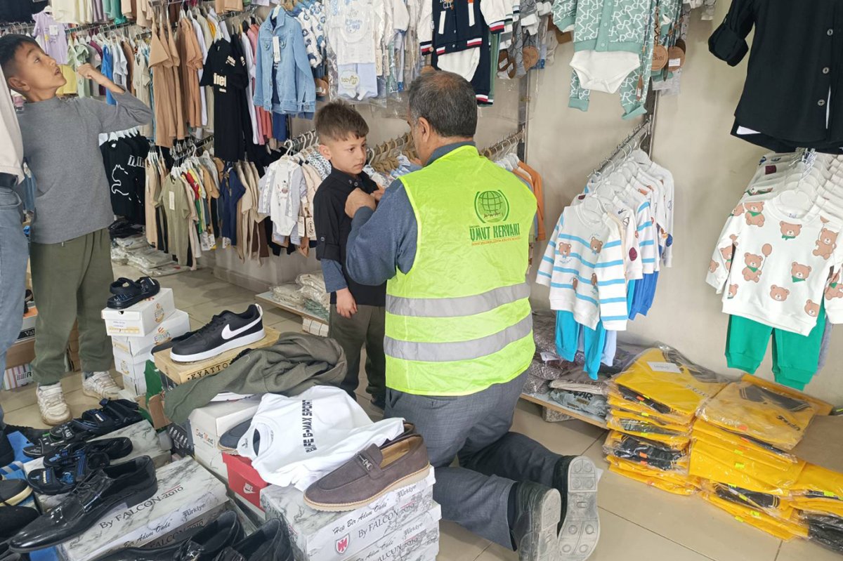 Umut Kervanı'ndan Viranşehir’de yetim çocuklara giyim yardımı