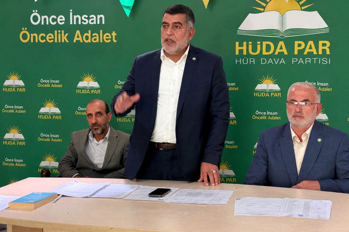 HÜDA PAR Palu İlçe Başkanı Öztürk güven tazeledi