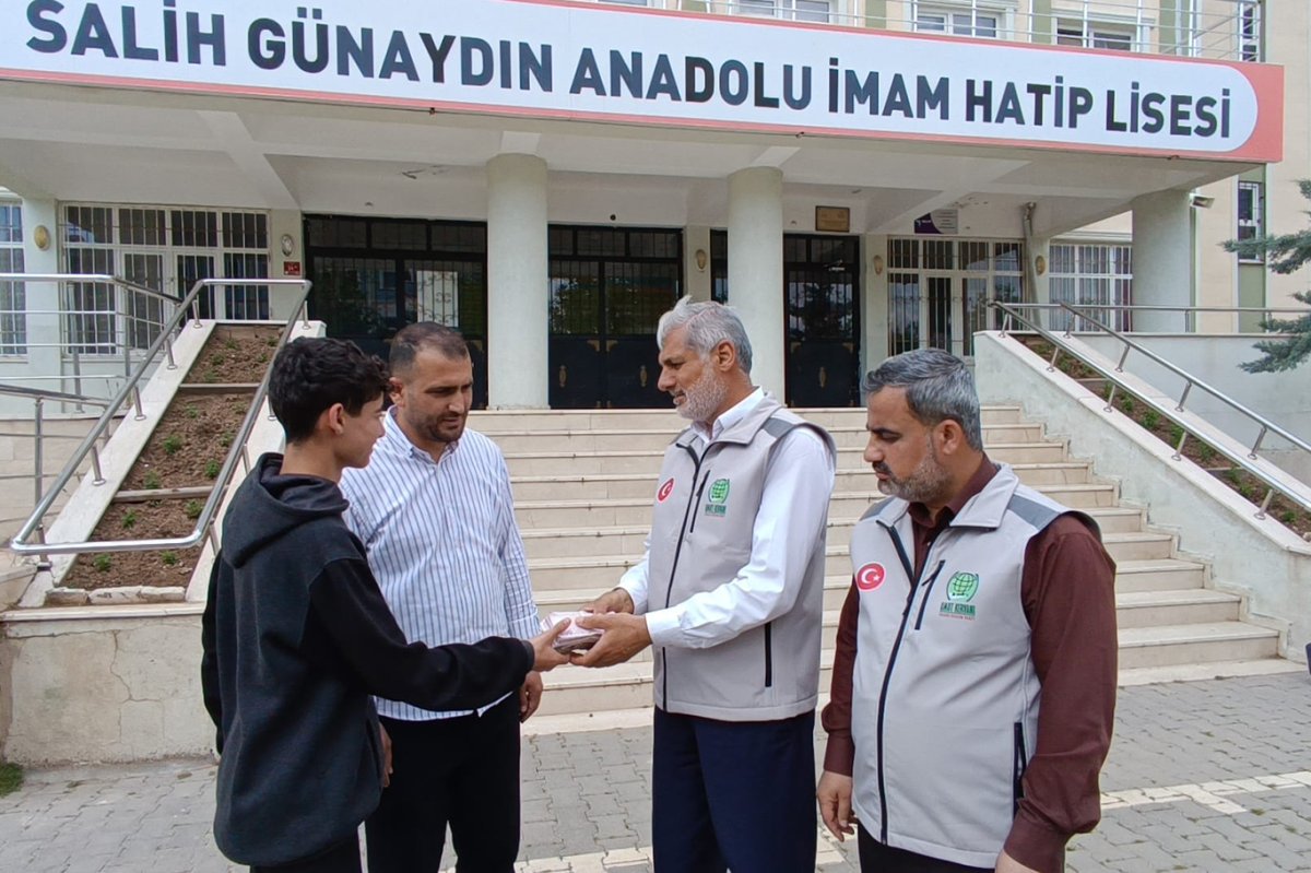 Batman'da öğrencilerden Gazze için anlamlı destek