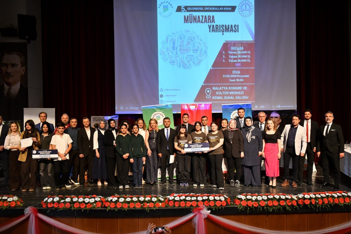 Malatya'da öğrenciler "Başarının Sırrını" münazara ile tartıştı