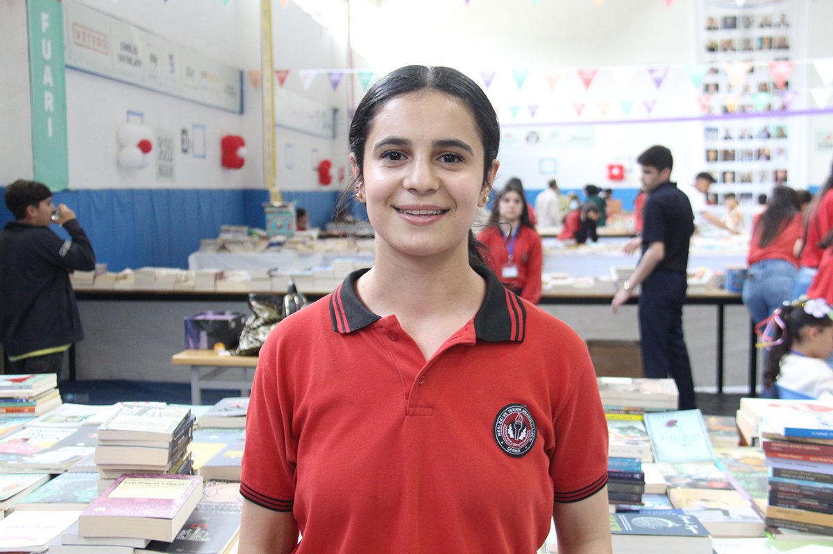 Çermikli öğrencilerden kitap fuarına yoğun ilgi
