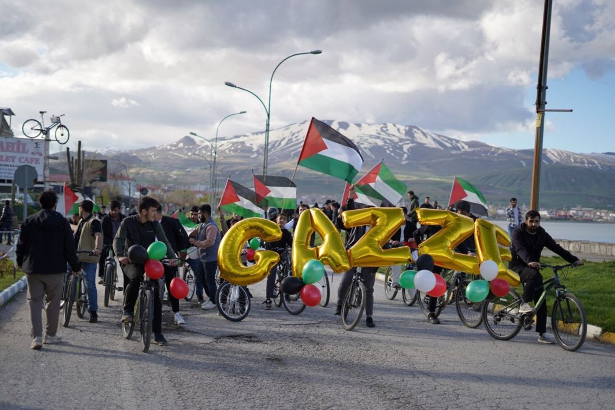 Bitlis'te gençler Gazze için pedal çevirdi