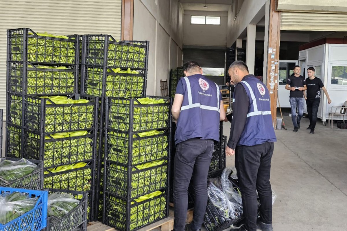 Toptancı halinde bayram öncesi denetim