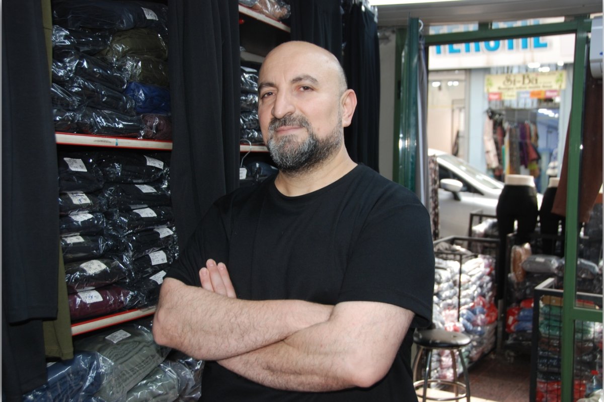 İzmir çarşılarında bayram hareketliliği beklentilerin altında kaldı