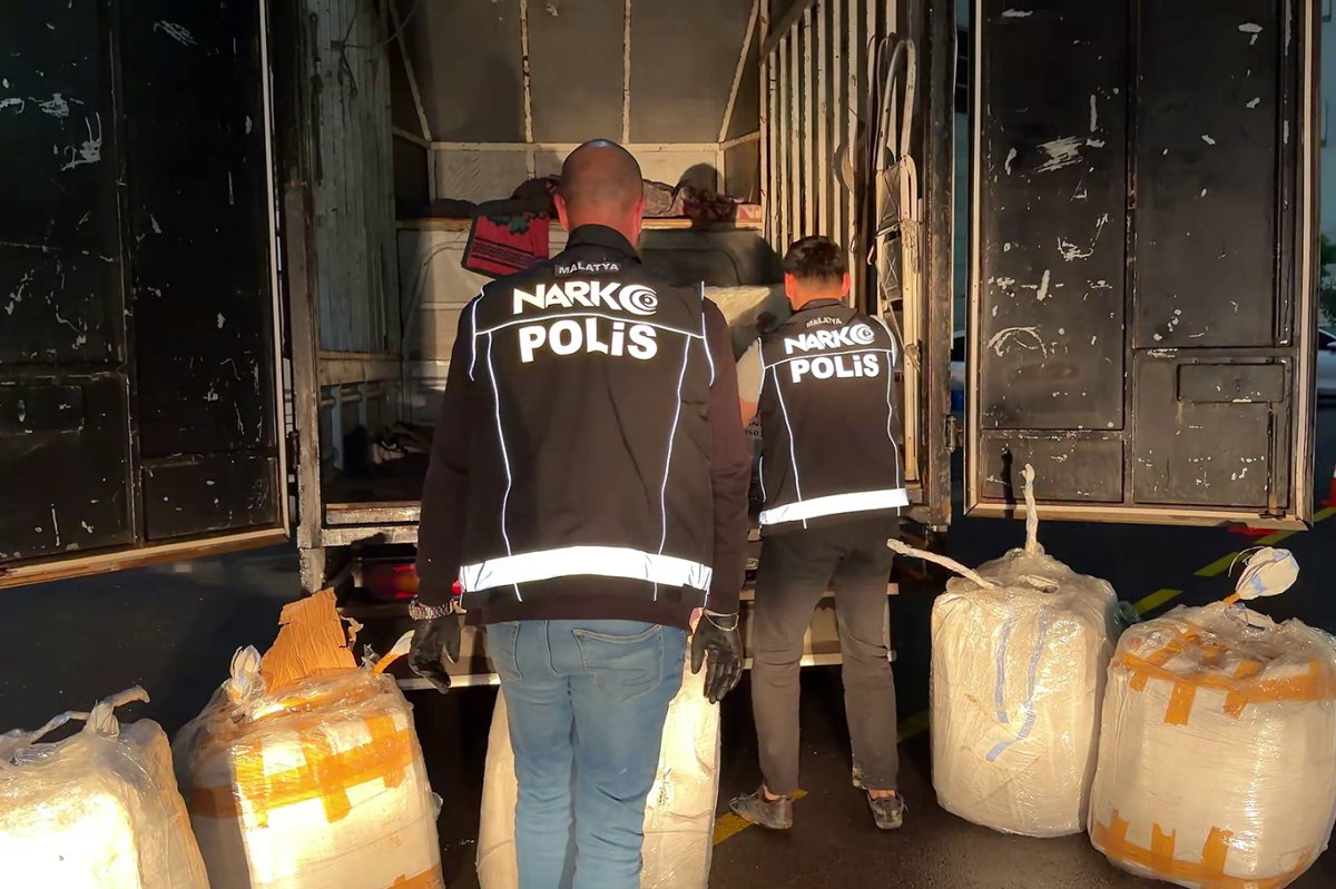 Malatya Valisi Yavuz: 166 bin sentetik ecza ele geçirildi