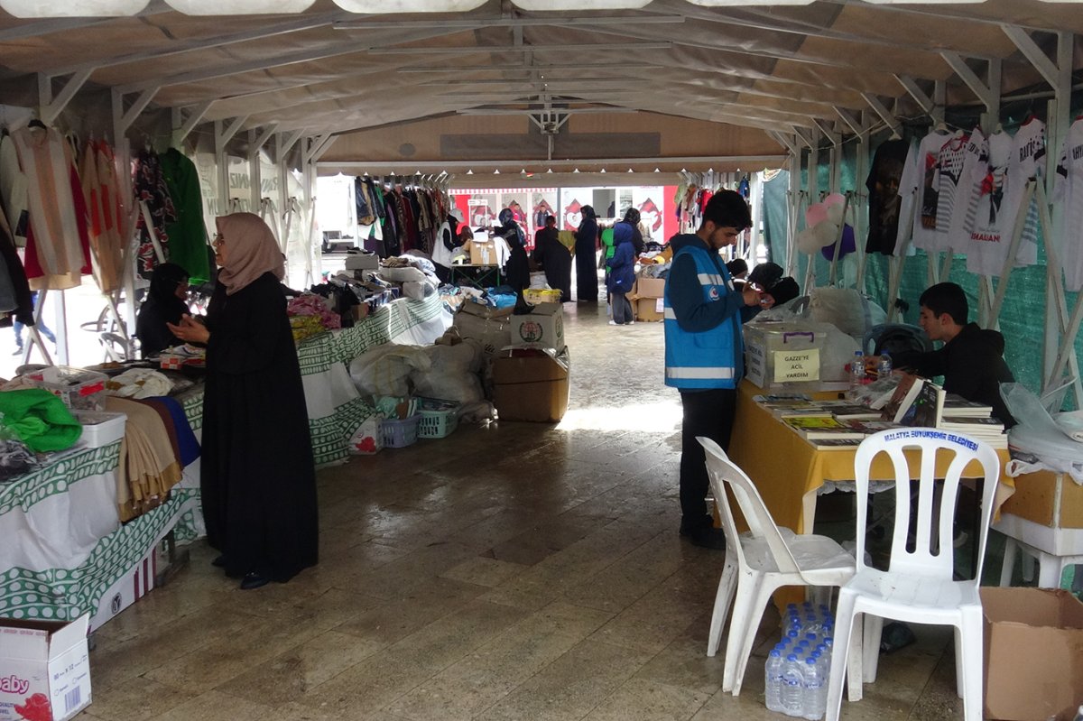Umut Kervanı'ndan Gazze, yetim ve muhtaç aileler yararına kermes