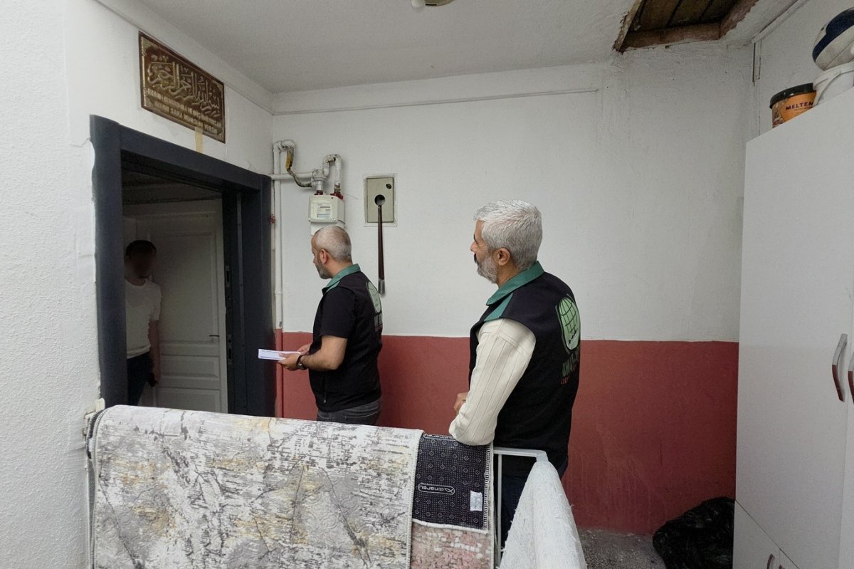 Umut Kervanından Ankara'da ihtiyaç sahibi ailelere bayram desteği
