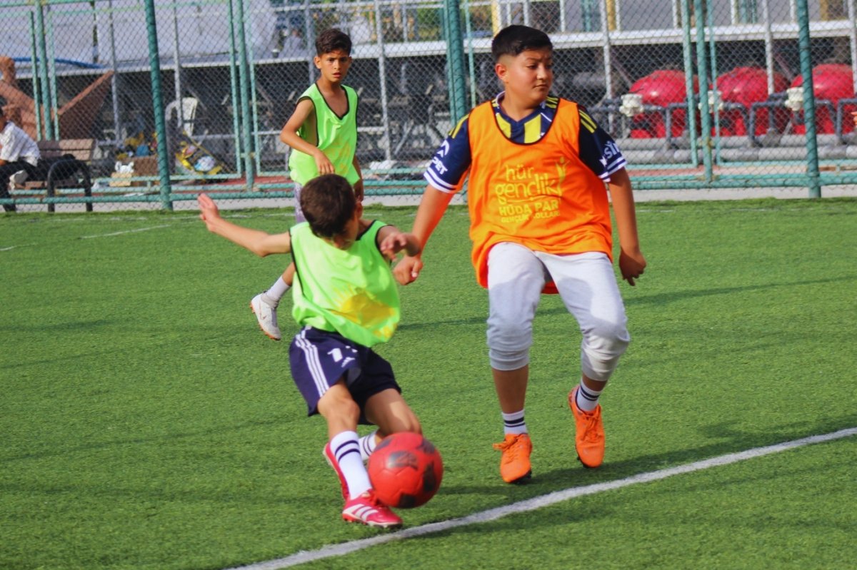 Peygamber Sevdalıları Mersin'de futbol turnuvası düzenledi