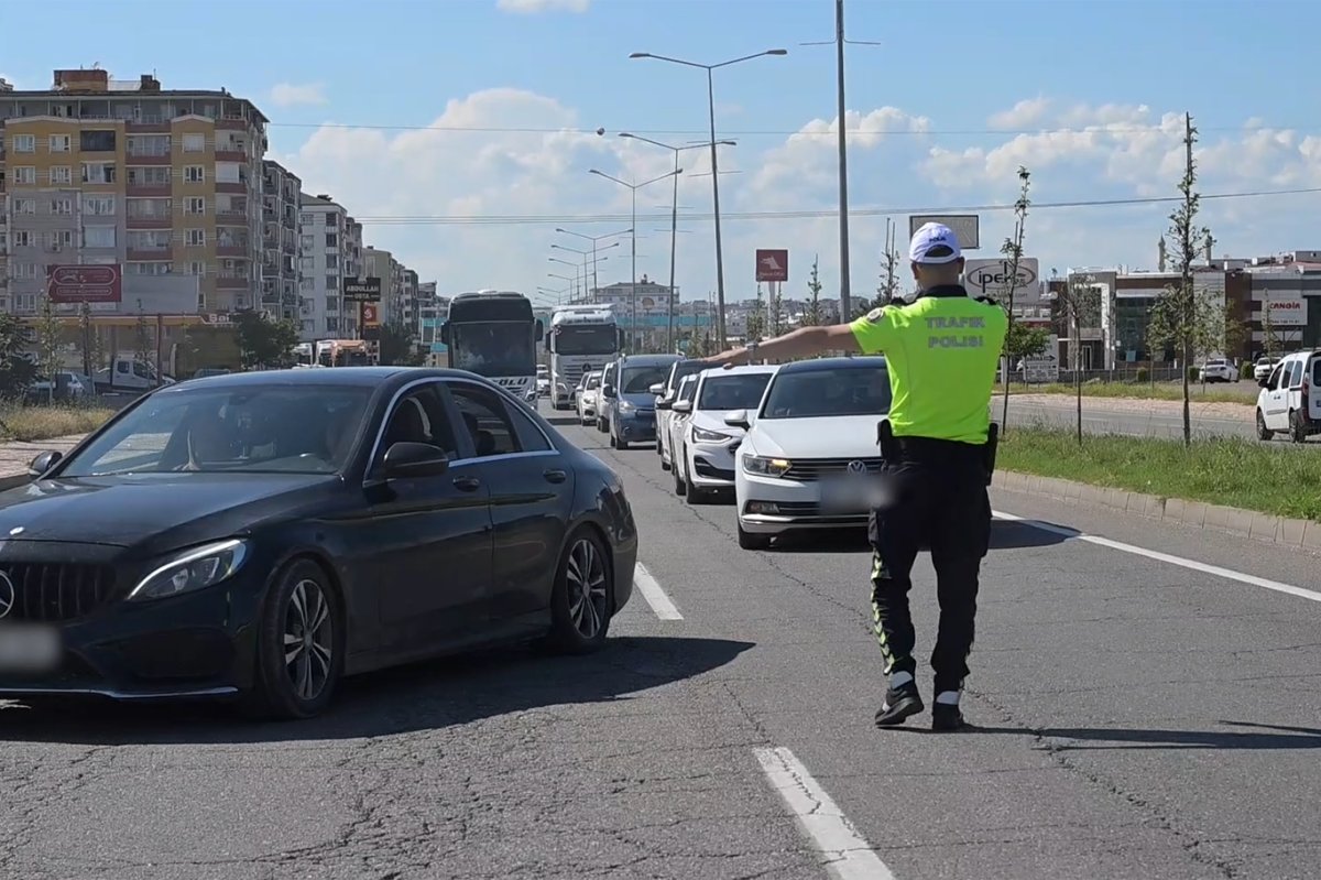 Batman'da hava destekli trafik denetimi