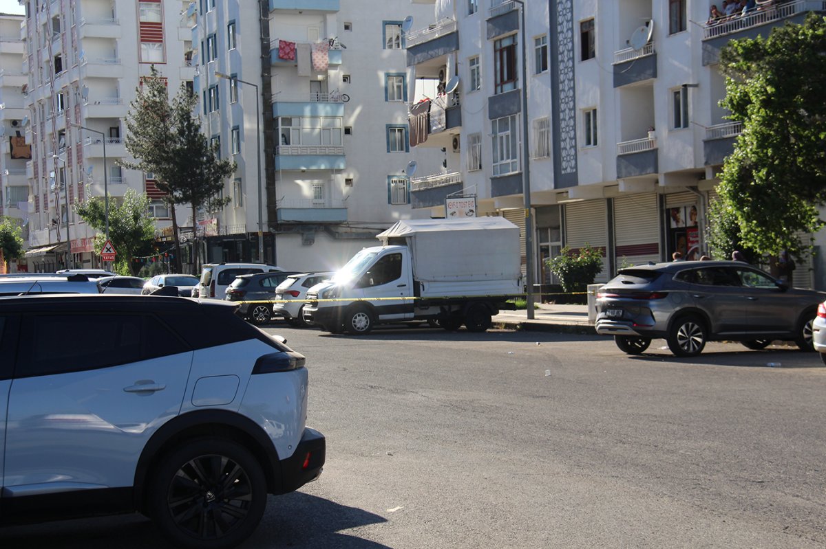 Diyarbakır'da silahlı kavga: 2'si ağır 3 yaralı