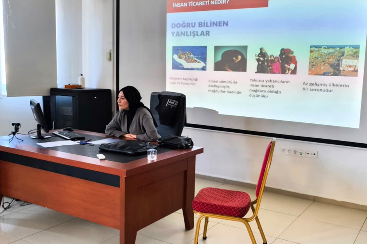 Batman'da SGK denetmenlerine insan ticaretiyle mücadele eğitimi