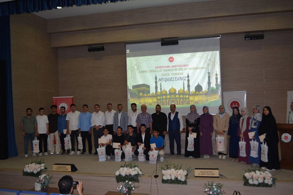 “Umre ödüllü yarışma” heyecanı: Gençlerin siyer ilgisi umut verdi