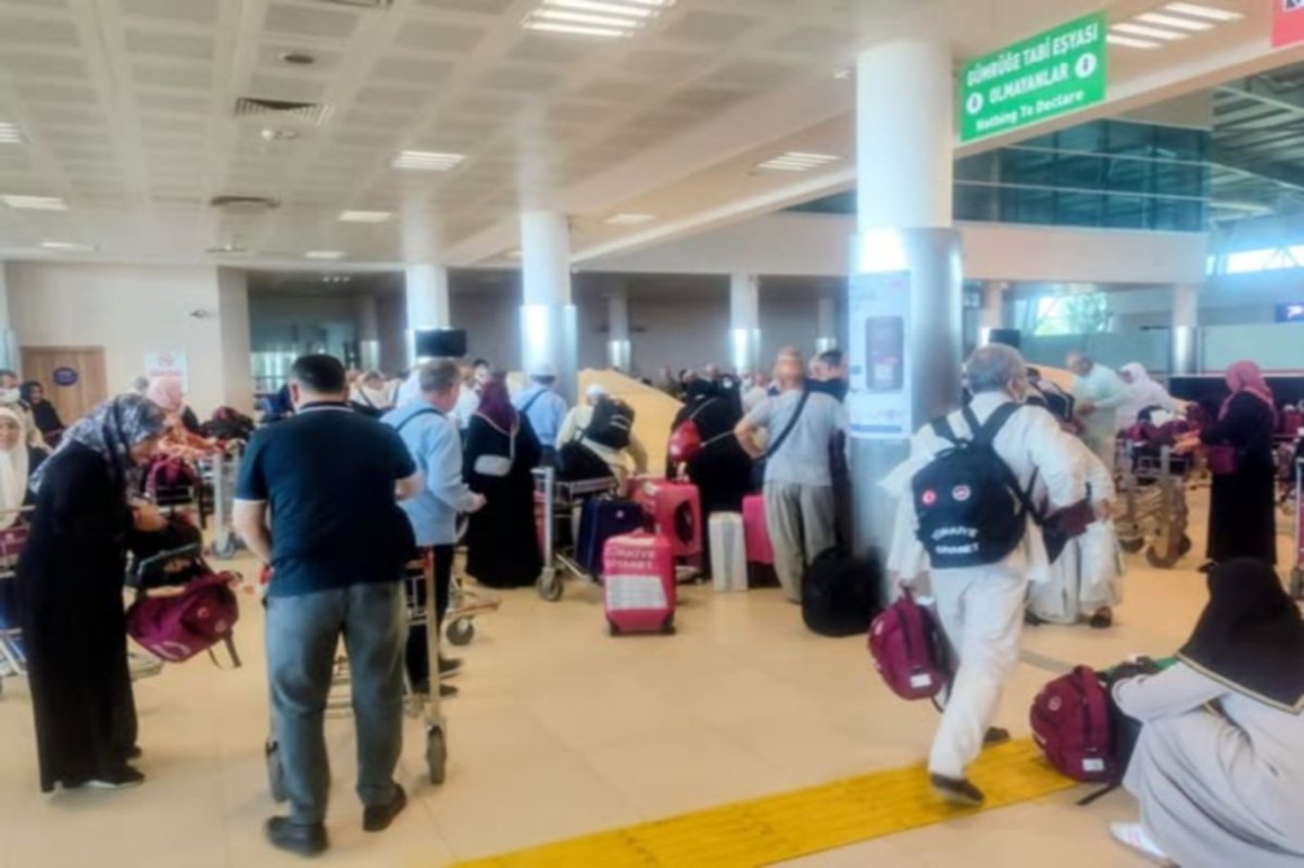 Adıyamanlı hacılar kutsal topraklardan döndü