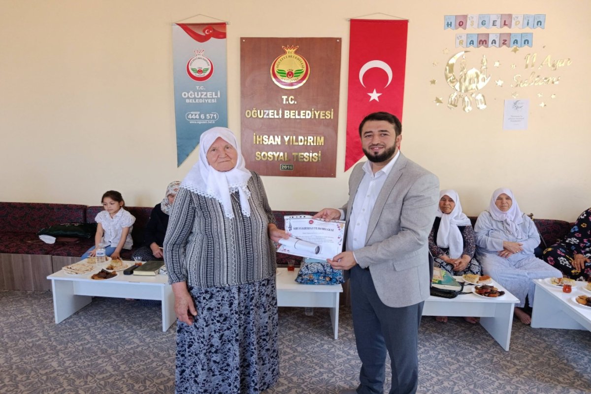 Gaziantep’te kursiyerlere yıl sonu belgesi