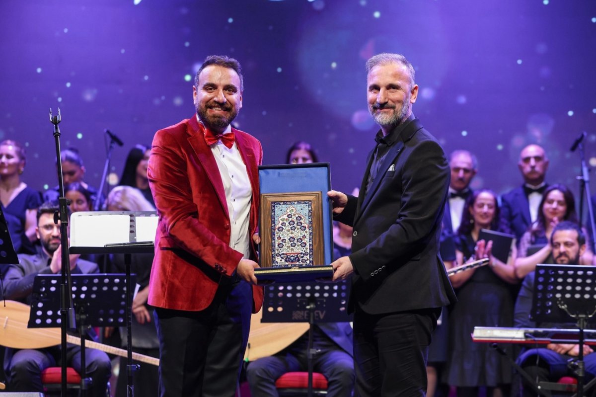 Sanatsal çalışmaların gelirleri Gazze'ye bağışlanıyor