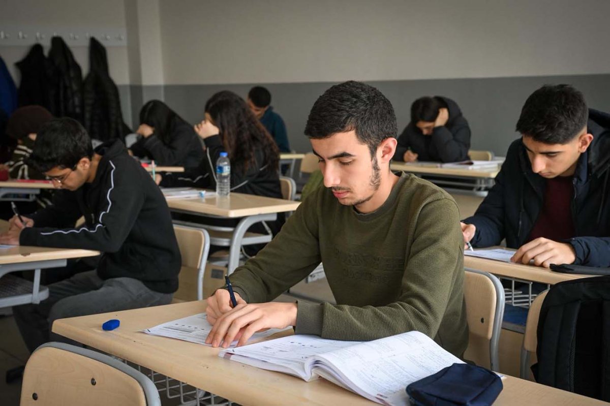 Malatya Büyükşehir Belediyesi 507 öğrenciyi YKS'ye hazırladı