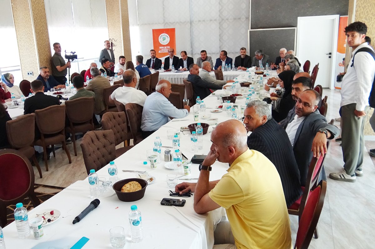 Yeşilyurt'un tescilli kirazı yeniden Türkiye gündemine taşınacak