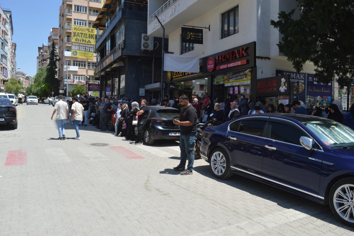YKS’nin ilk oturumu tamamlandı: Öğrenciler sınavı değerlendirdi