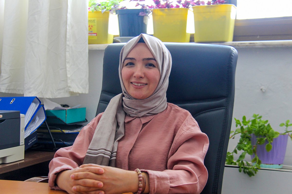 Diyetisyen Şimşek: Özellikle sıcak havalarda düzenli su tüketimi büyük önem taşıyor