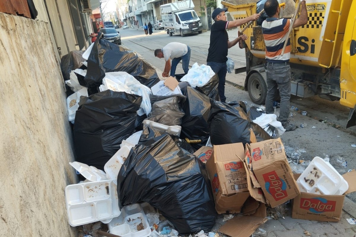 Akdeniz'de büyük hacimli atıklar toplanıyor
