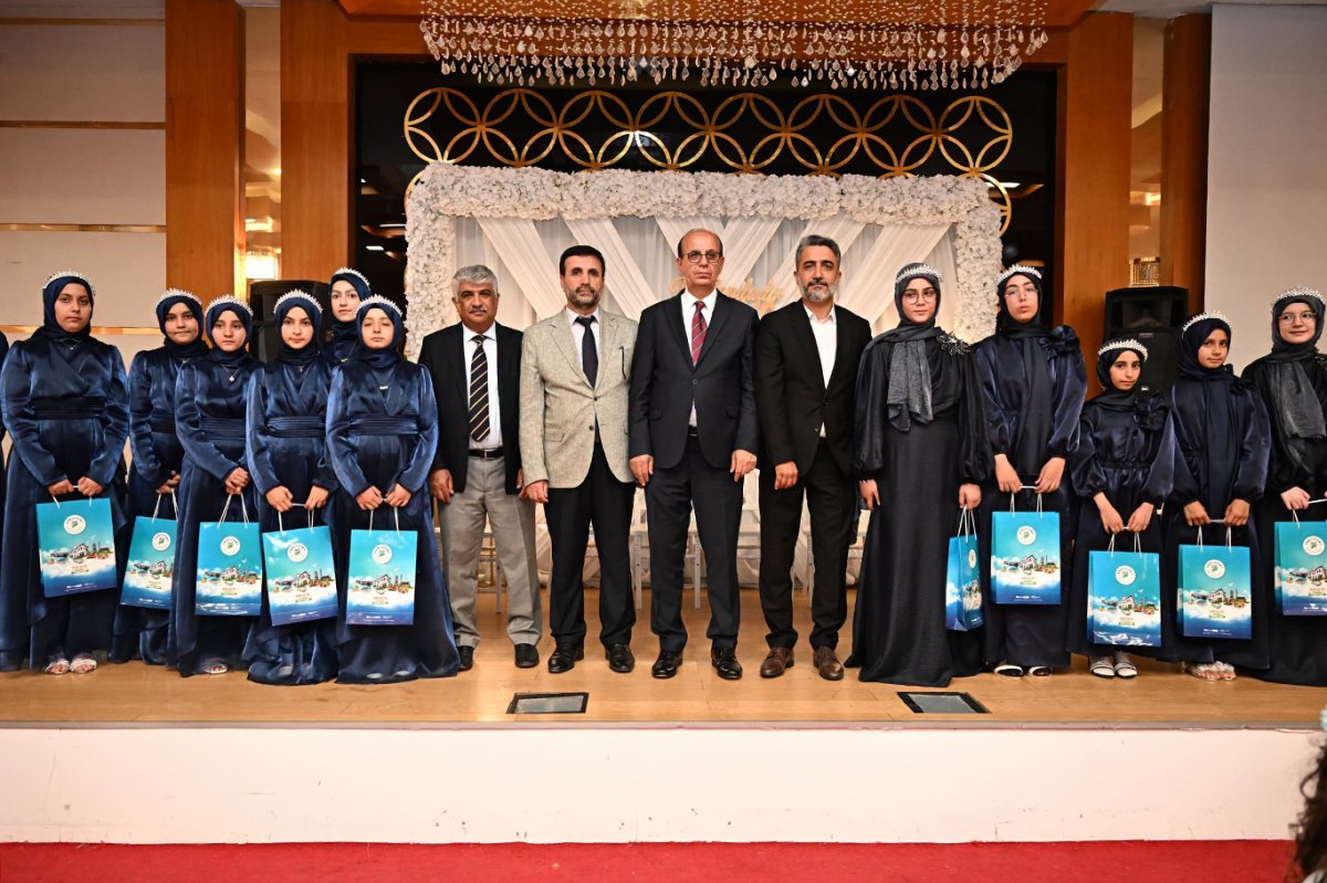 Belediye Başkanı Geçit: Kur'an'ın rehberliğinde yetişen evlatlarımız yarınlarımızın manevi teminatıdır