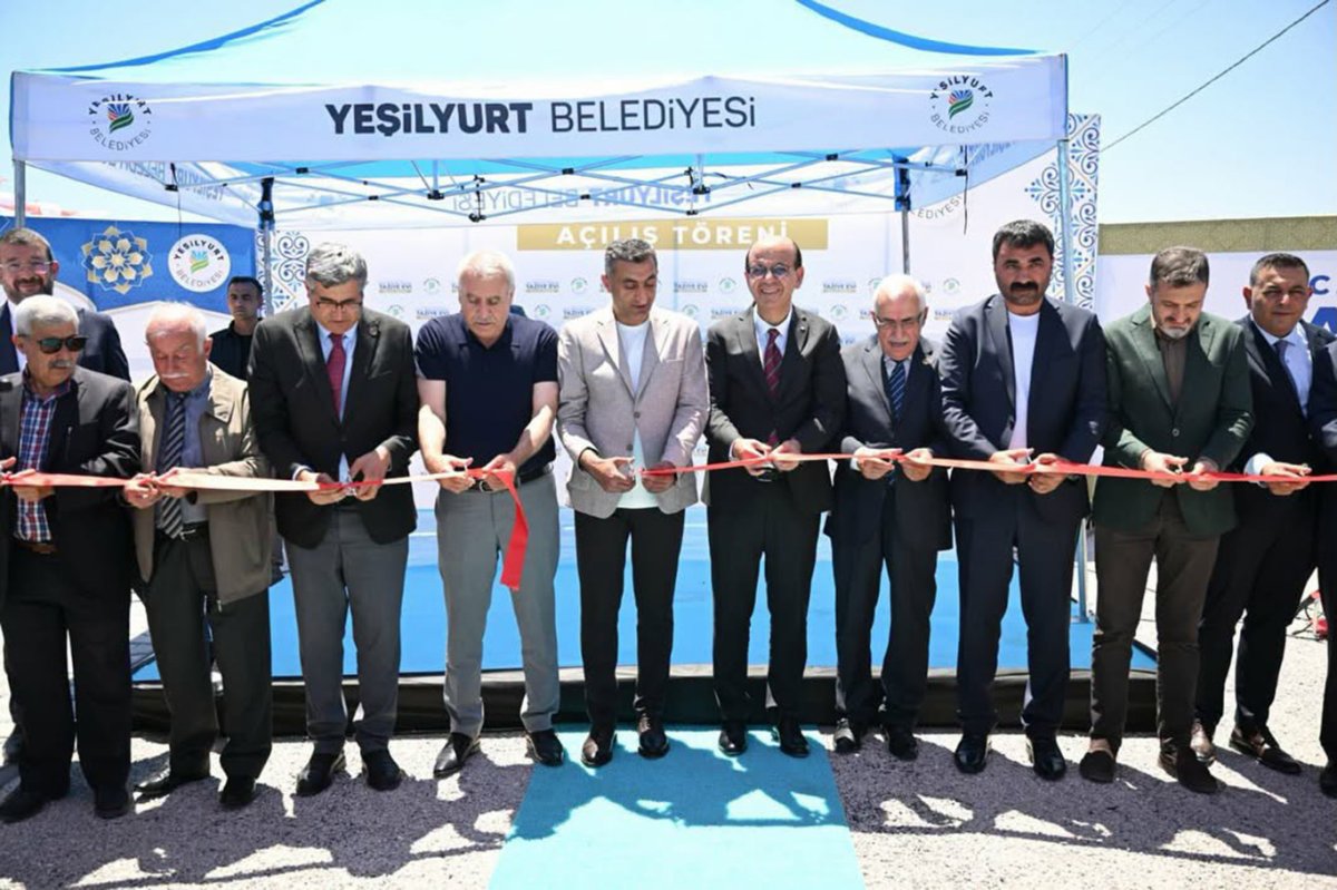 Yeşilyurt Belediyesi bir taziyeevi daha hizmete sundu