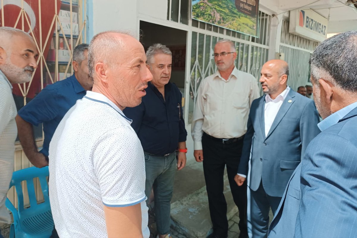 HÜDA PAR Genel Başkan Yardımcısı Şahin Palu'da vatandaş ve esnafın sorunlarını dinledi