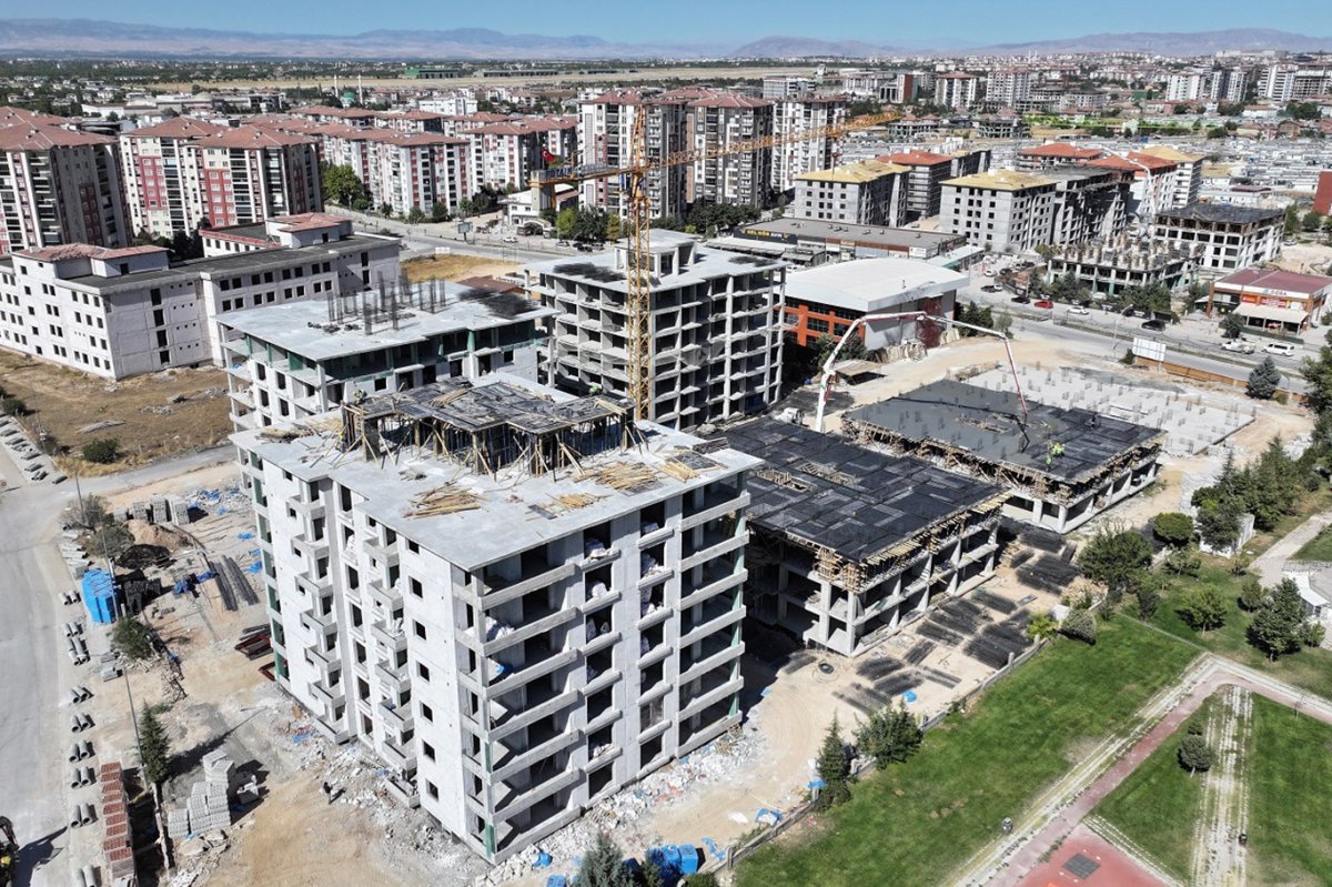 Yeşilyurt'ta yerinde dönüşüm süreci başarıyla tamamlandı