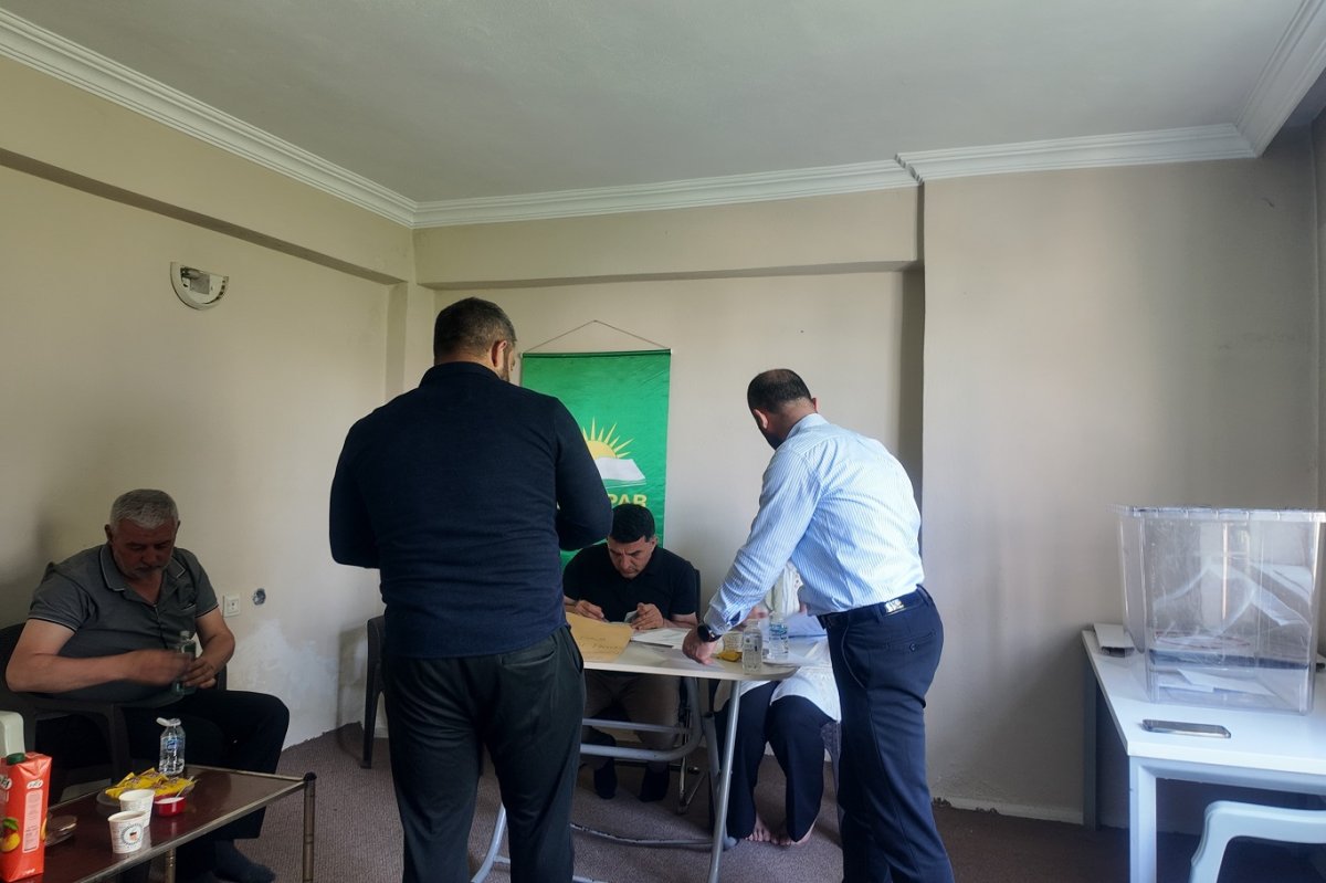 HÜDA PAR Patnos İlçe Başkanlığına Muhammed Zerkaya seçildi