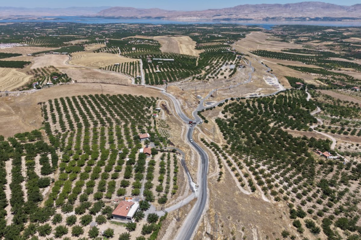 Battalgazi Belediyesi asfalt çalışmalarını sürüyor