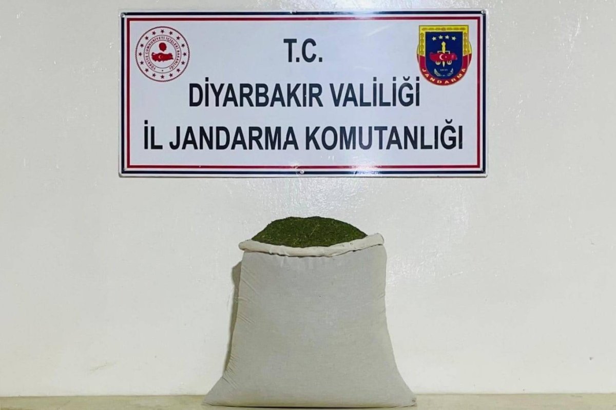 Diyarbakır'da 144 kilogram uyuşturucu ele geçirildi