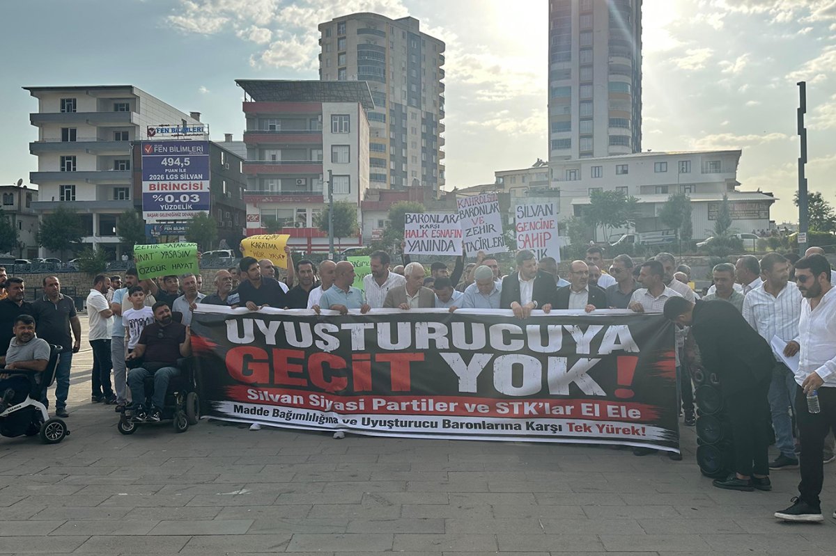 Diyarbakır'da "Madde bağımlılığına ve uyuşturucu baronlarına karşı tek yürek" etkinliği düzenlendi