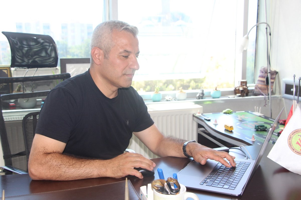 İleri Sürüş Teknikleri Uzmanı Mert: Direksiyon sınavlarının kayıt altına alınması çok olumlu bir uygulamadır