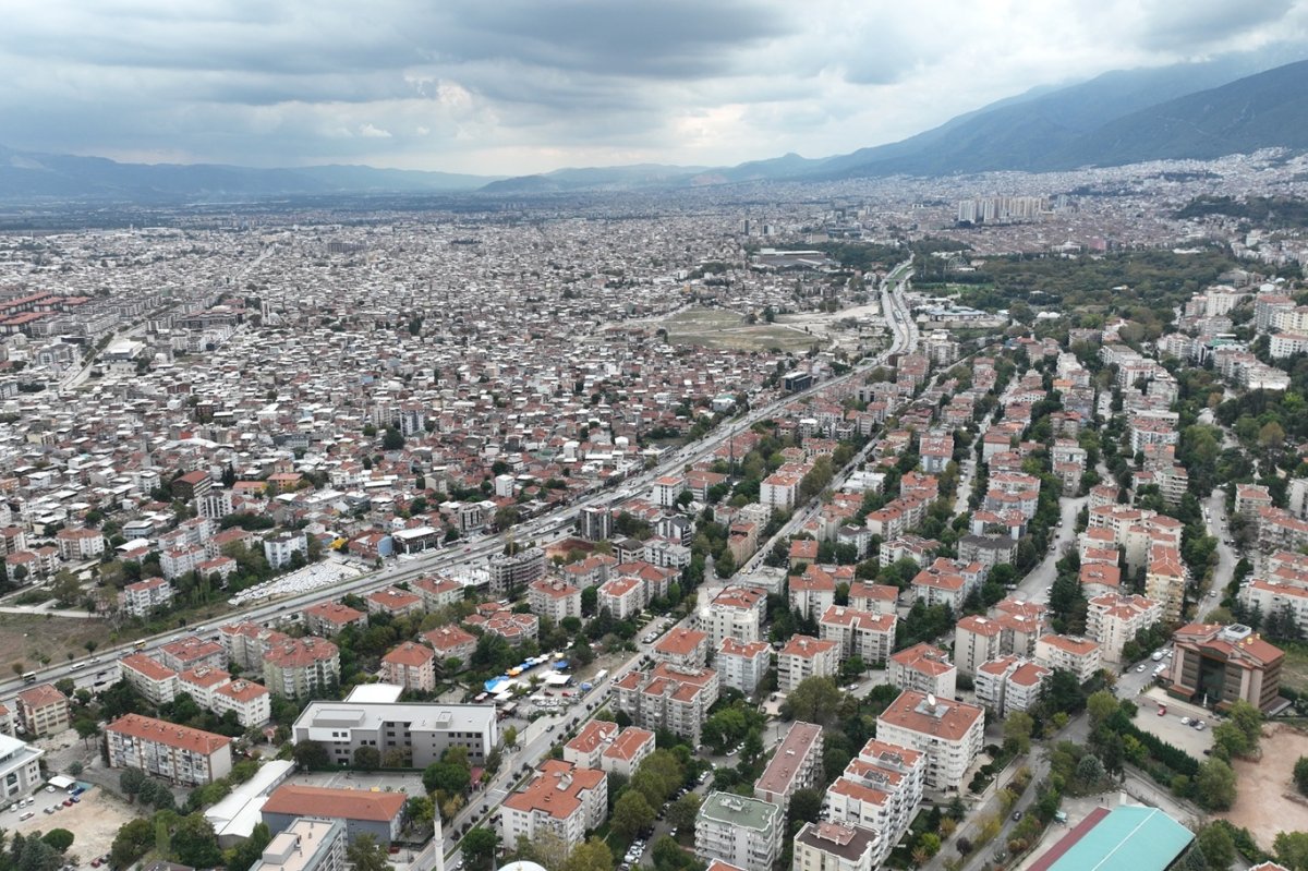 Yıldız: Depreme karşı dirençli kentler için kentsel dönüşüm hızlandırılıp afet bilinci artırılmalı